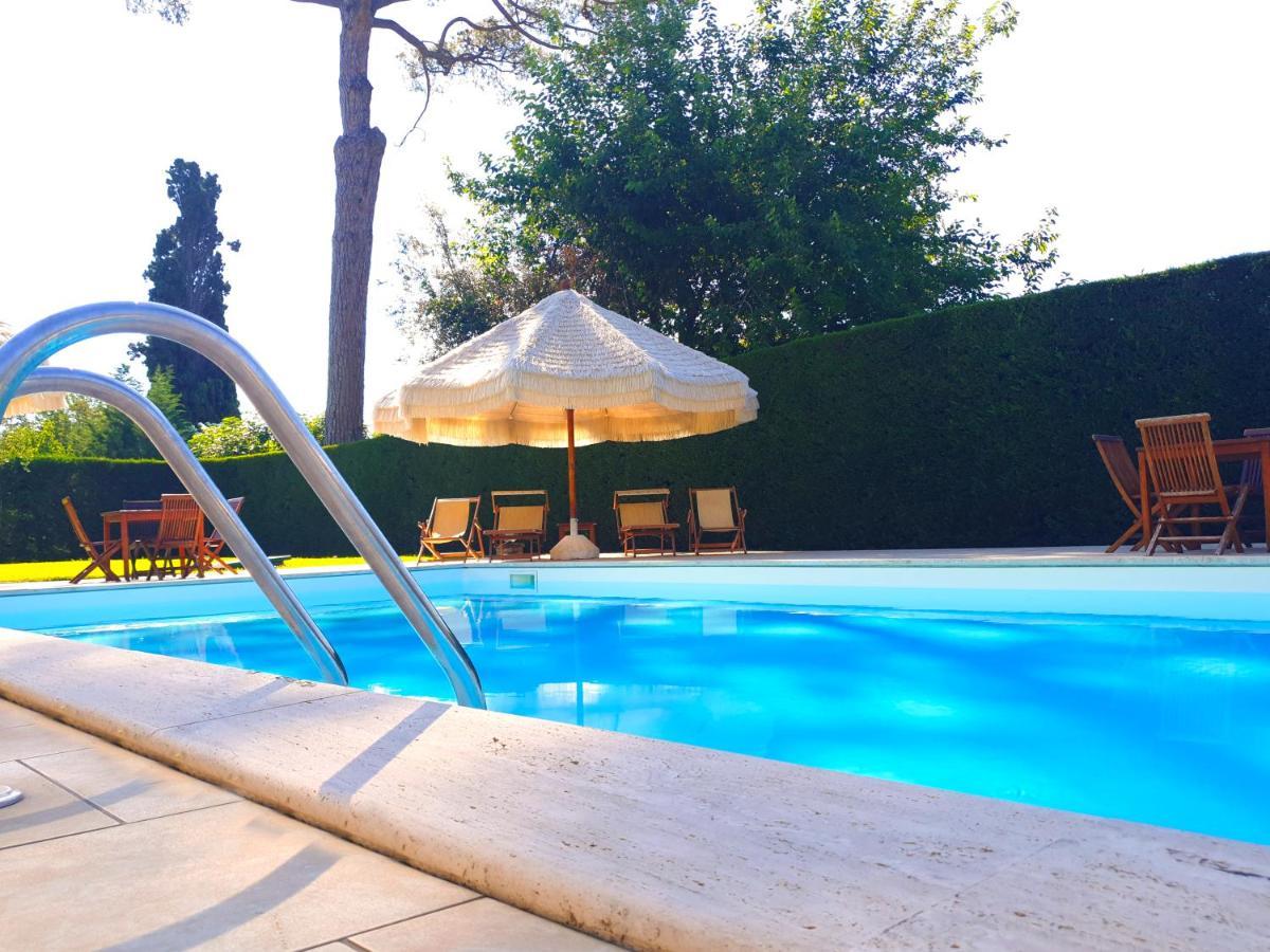 Agriturismo Villa Irelli Castellalto Exterior photo