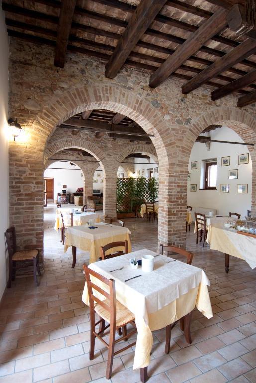 Agriturismo Villa Irelli Castellalto Exterior photo